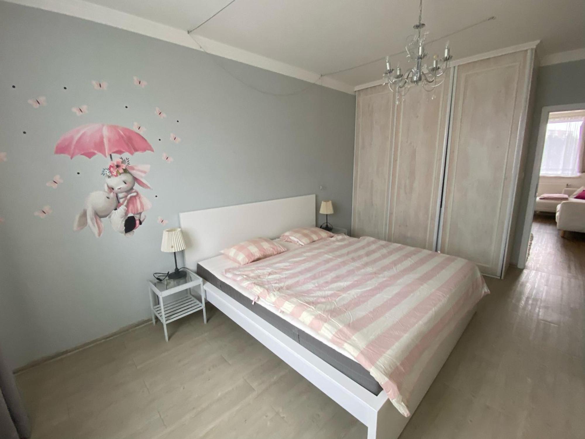 Apartman Bagra Apartment, 1-4 Guests, Free Parking & Wifi, 10 Min From Downtown Pozsony