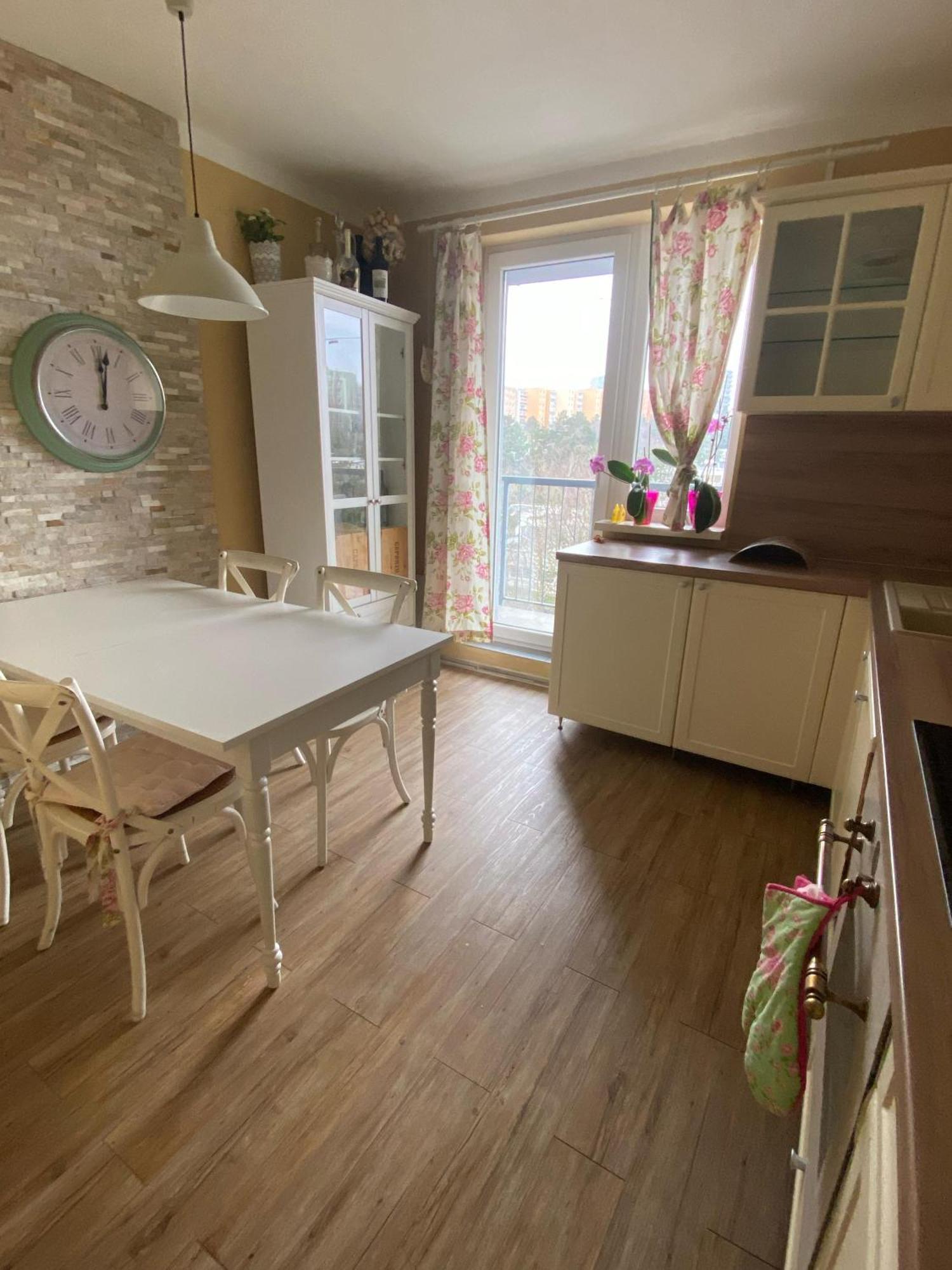 Bagra Apartment, 1-4 Guests, Free Parking & Wifi, 10 Min From Downtown Apartman *