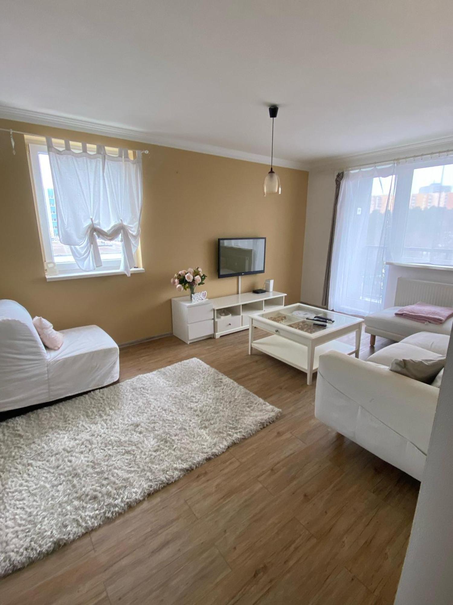 Apartman Bagra Apartment, 1-4 Guests, Free Parking & Wifi, 10 Min From Downtown *